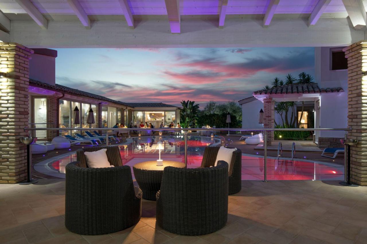 Eliantos Boutique Hotel & Spa Santa Margherita di Pula Exterior foto
